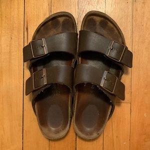 WOMENS BIRKENSTOCKS 38